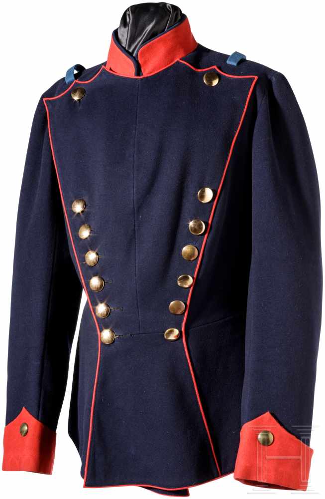 Uhlan’s tunic for enlisted men in Ulanen Regiment No. 4 or 8, around 1900Dunkelblaues Tuch mit roten
