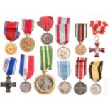 Twelve medals, German, 19th and 20th centuriesEine Medaille aus versilbertem Feinzink, darauf das