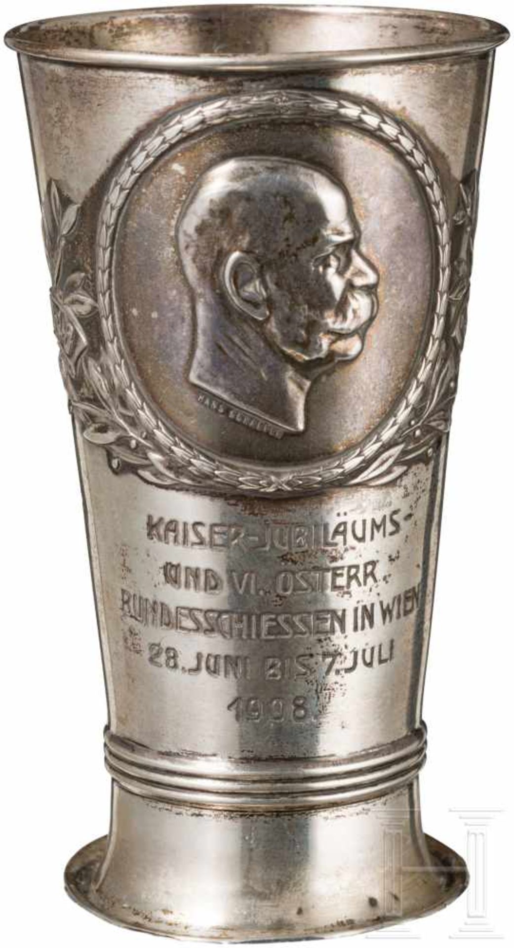 Silver cup for the imperial anniversary and federal shooting, Vienna, 1908Silber, am Oberrand eine