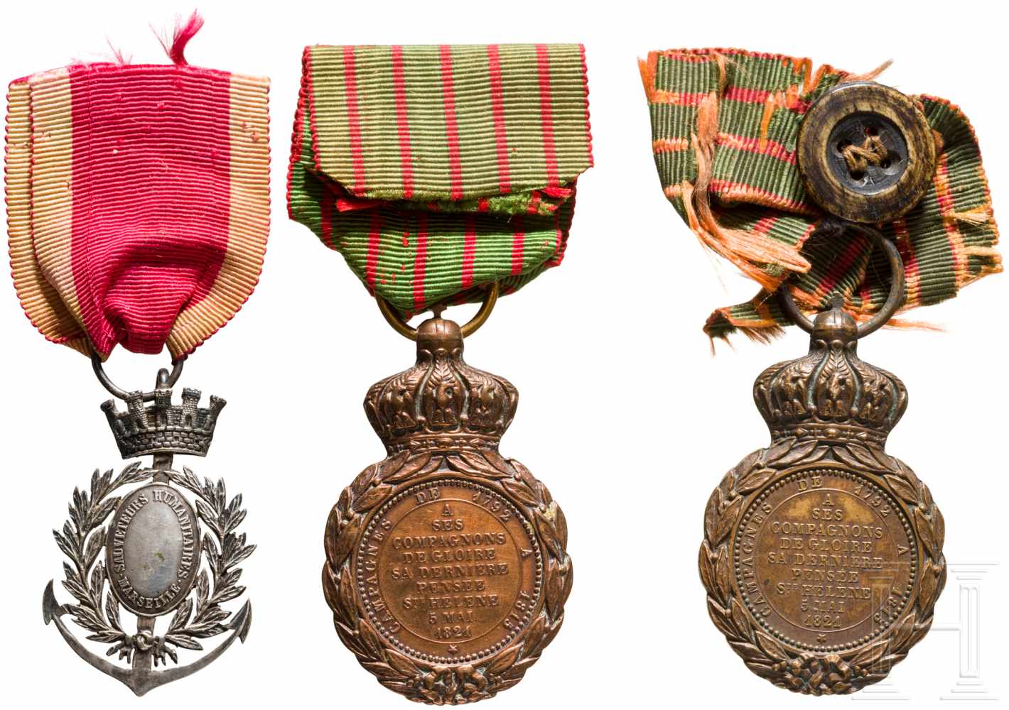 Three medals, France, 19th centuryZwei Sankt Helena-Medaillen aus Bronze (ein Band beschädigt) und - Image 2 of 2