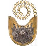 Gorget for enlisted men of the Garde du Corps, around 1912Sammleranfertigung. Messing, vierfach