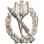 Infanterie-Sturmabzeichen in SilberHohlgeprägte Buntmetallausführung mit in Resten frostiger