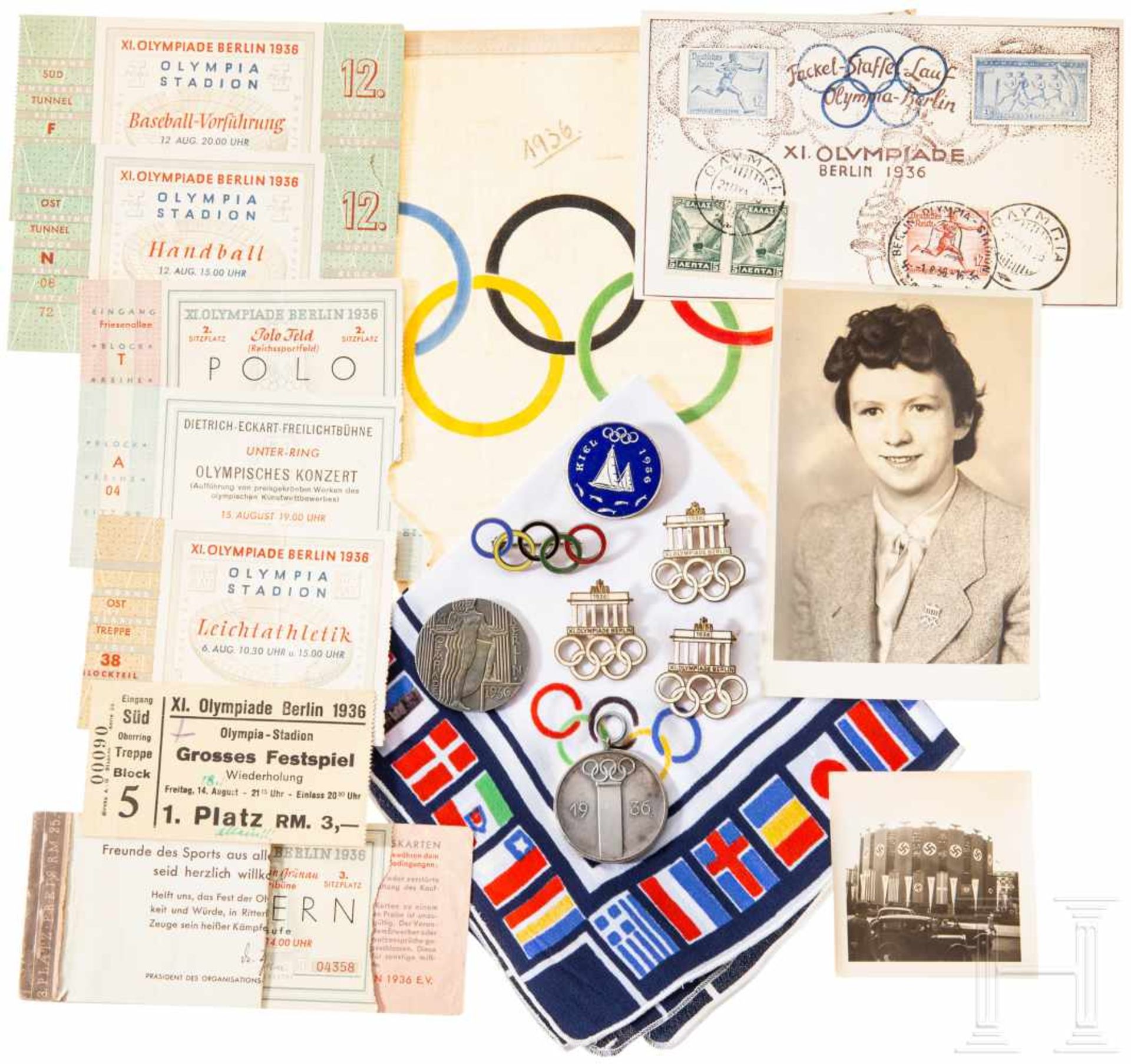 Großer Nachlass zu den Olympischen Sommerspielen 1936Sieben Abzeichen bzw. Medaillen zur Teilnahme