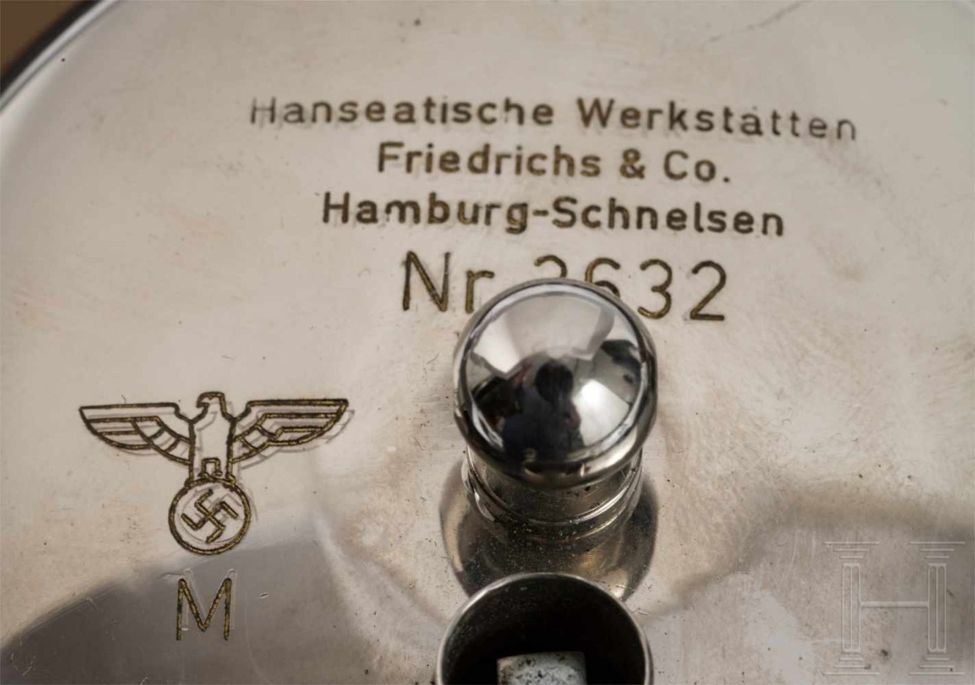 Messgerät der Kriegsmarine zur Bestimmung des Salzgehaltes im MeerwasserVernickeltes Messgerät der - Bild 2 aus 2