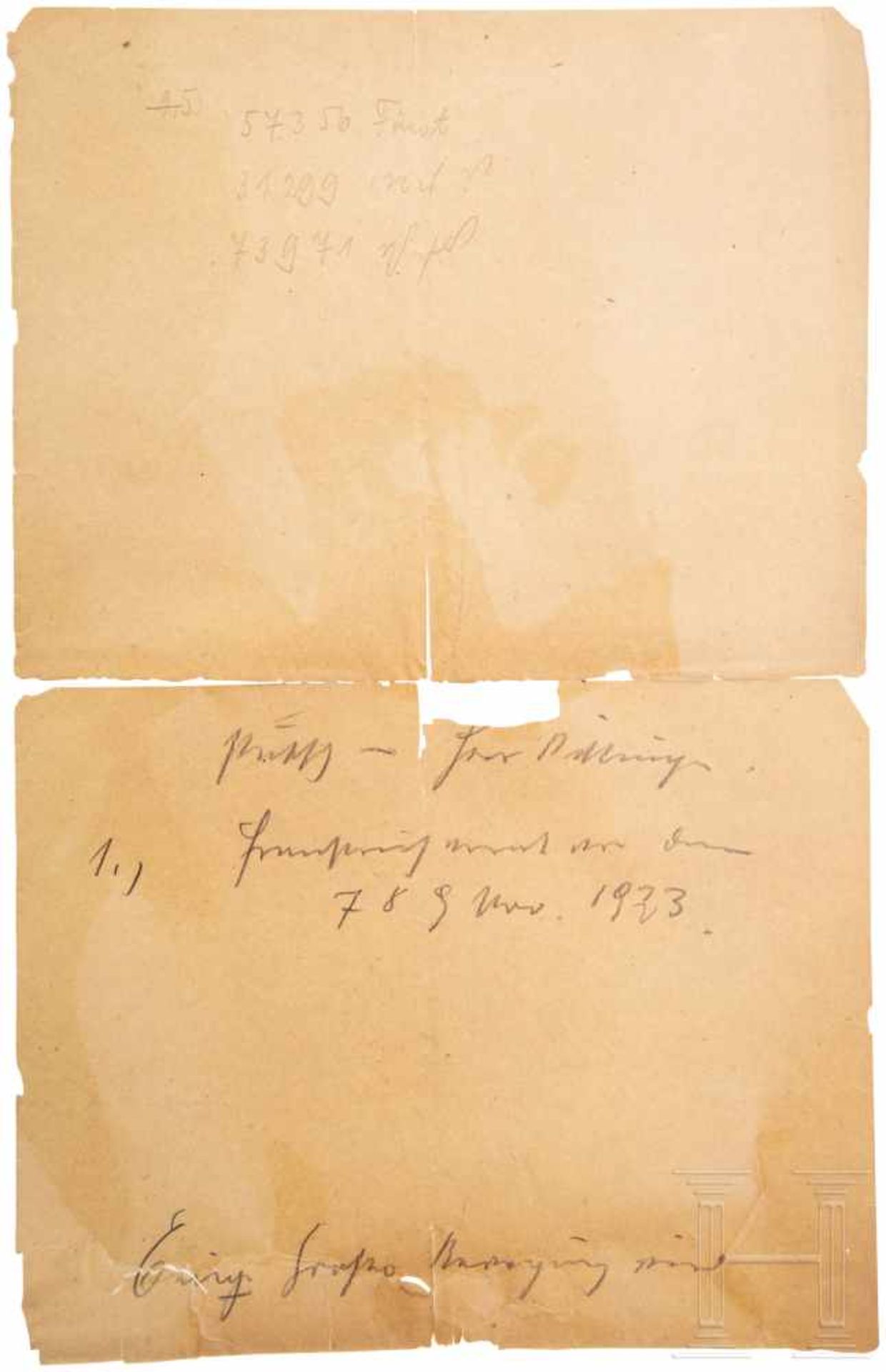 Adolf Hitler - eigenhändige Notizen in Bleistift auf NotizpapierDIN A4 und DIN A5. Der kleinere