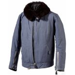 Winterjacke für das fliegende PersonalBlaues Leinen mit dunklem Pelzfutter und -kragen, Prym-