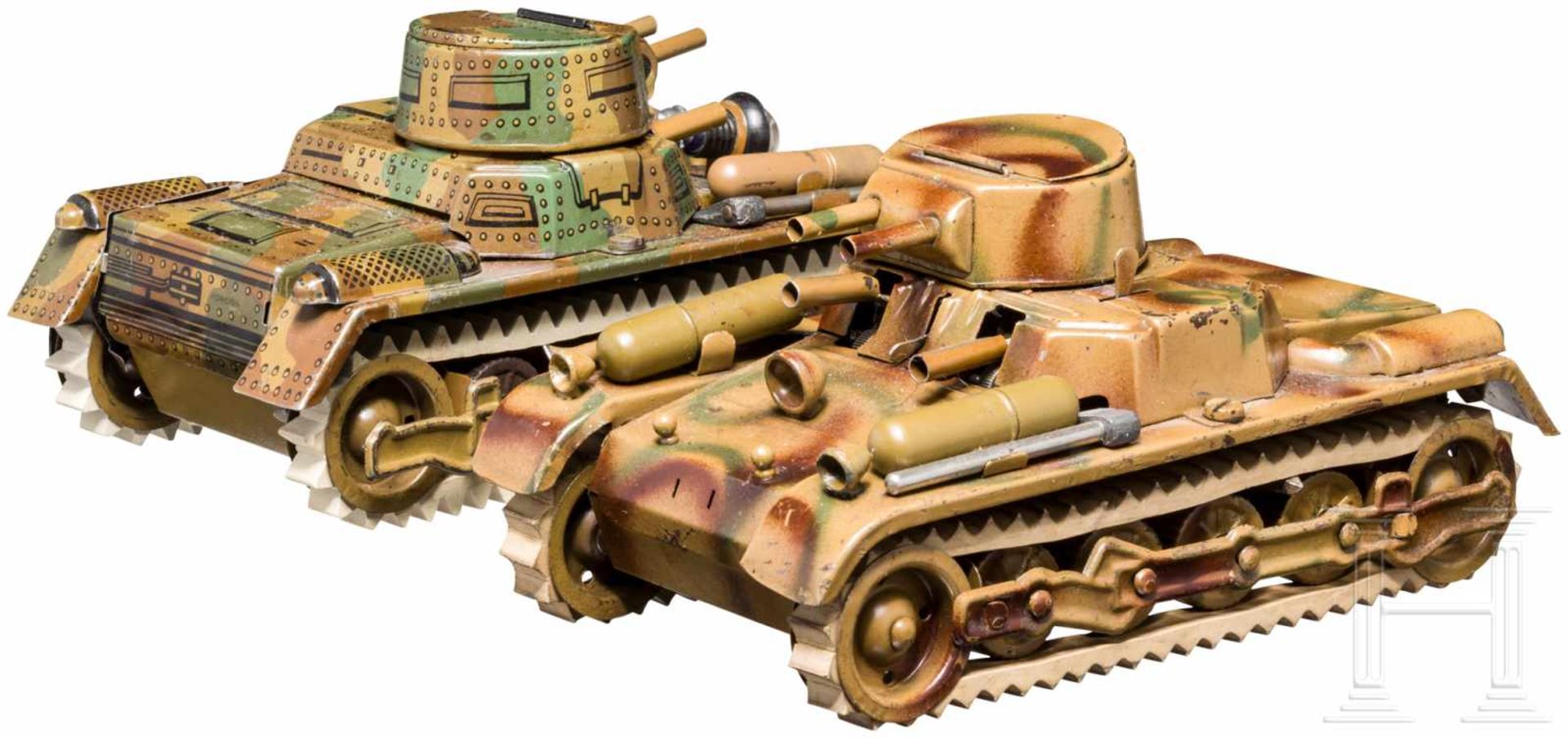 Gama - zwei Panzer Feuertanks No. 60Gama/Georg Adam Mangold, Fürth, 7 cm-Serie, Blech-/