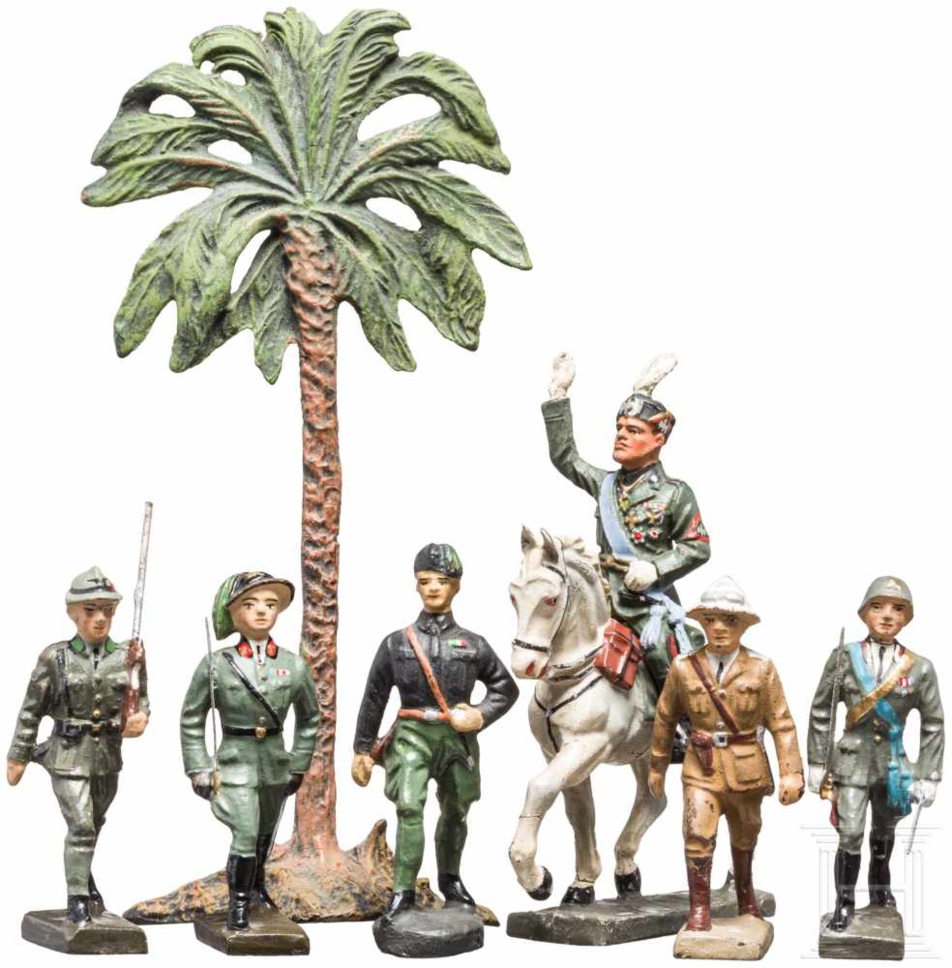 Konvolut Lineol/Elastolin - sechs Italiener, u.a. Mussolini zu Pferd, und Palme7 cm-Serie,