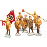 Konvolut Elastolin - sieben SA-Figuren (Hitler, Göring, Fahnenträger,...)7 cm-Serie, Masse-