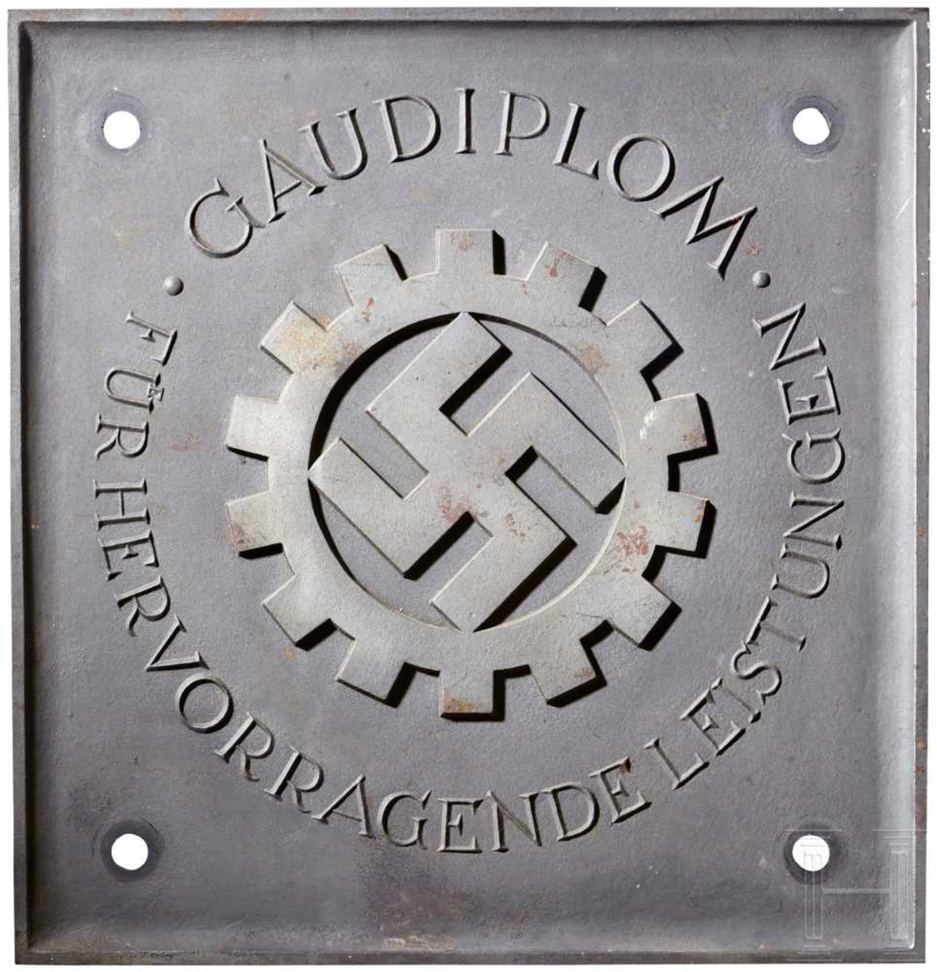 A heavy wall board "Gaudiplom"Massive cast-iron plate with DAF symbol in the middle and relief in