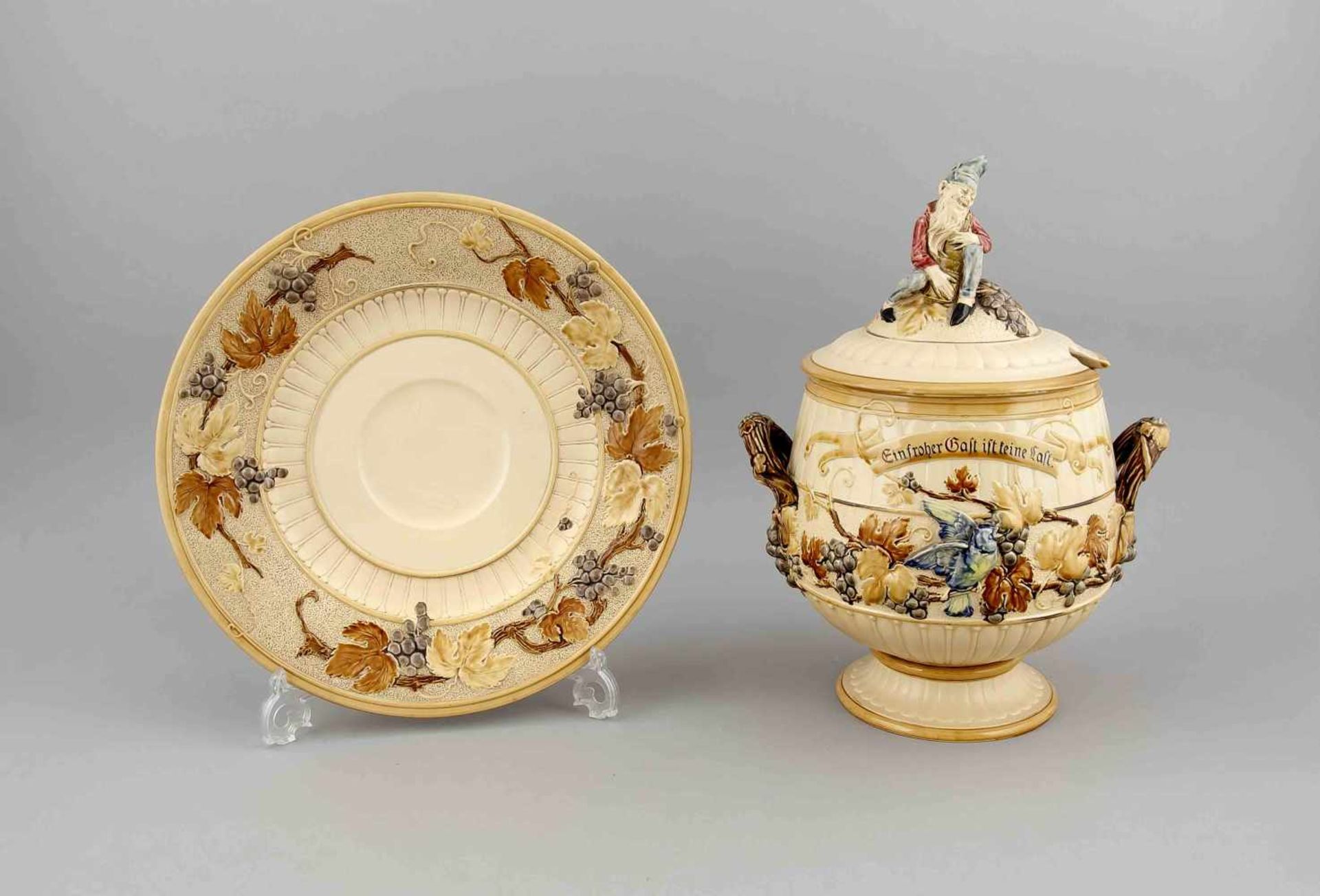 Bowle auf Presentoir, Villeroy & Boch, Mettlach, um 1900, Feinsteinzeug, farbig glasiert,Modellnr.