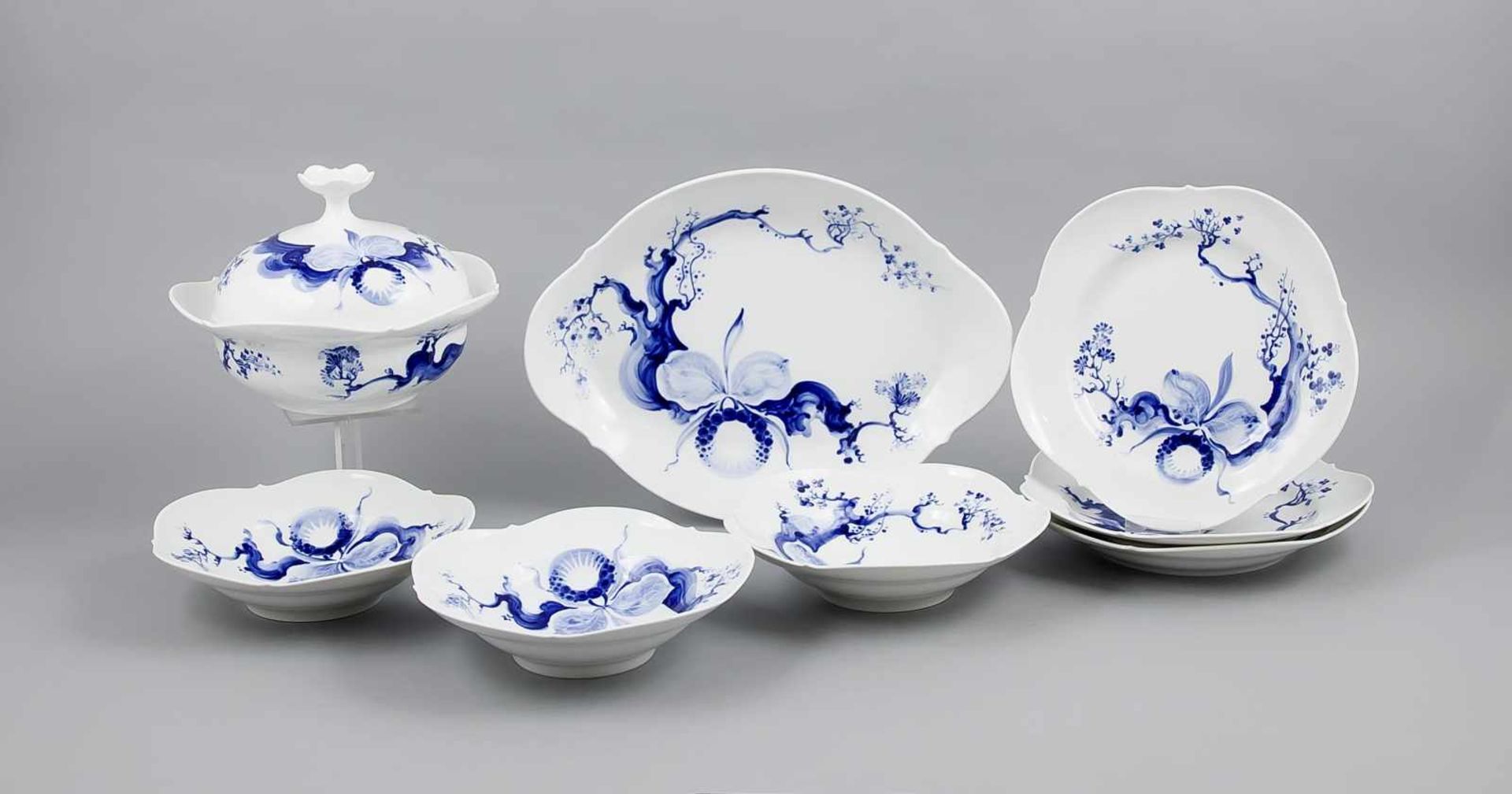 Acht Teile aus dem Service Blaue Orchidee auf Ast, Meissen, 1980-90er Jahre, 1. W., FormGroßer