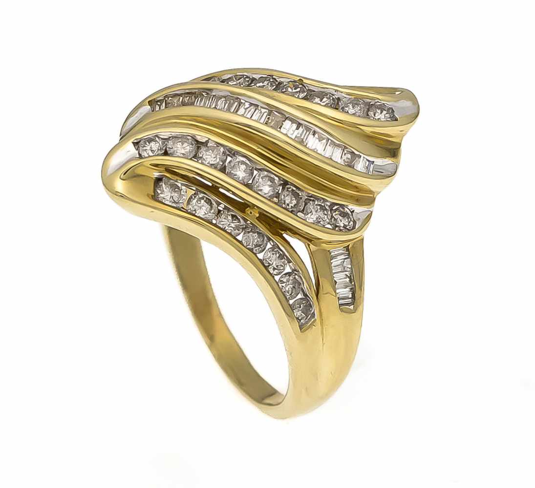 Brillant-Ring GG/WG 585/000 mit Brillanten und Diamant-Baguettes, zus. 1,0 ct W/PI, RG 57,5,7