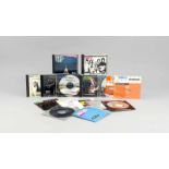 Konvolut CDs und CD-Maxis, verschiedene Künstler u.a. Steve Miller, Pet Shop Boys, TomPetty, etc.,