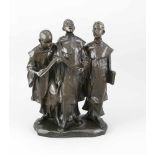 Christian Stüttgen (1876-?), "Chorknaben aus einer rheinischen Prozession", Originaltitel,Bronze,