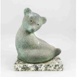 Marino Almaya (1927-2014) - Spanischer Bildhauer, Kleiner Bär, Bronze, 2. H. 20. Jh., aufder