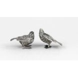 Paar Vögel, 20. Jh., Silber 800/000 bzw. geprüft, L. bis 8,5 cmPair of birds, 20th century, silver