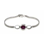 Rhodolith-Brillant-Armband WG 585/000 mit einem oval fac. Rhodolith 9 x 7 mm in guterFarbe, Brillanz