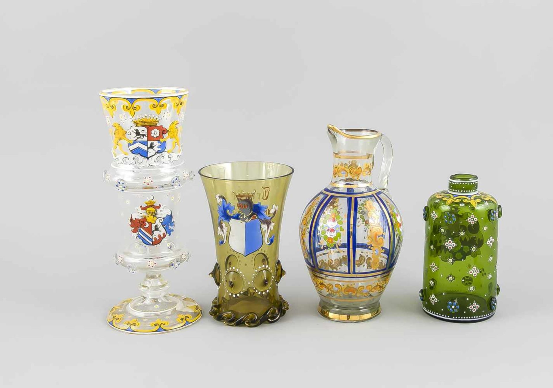 Konvolut von vier Teilen Glas, 20. Jh., 1 Karaffe, 1 Flasche und 2 Gläser, klares undfarbiges