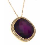 Amethyst-Brillant-Anhänger RG 750/000 mit einem feinen fac. Amethyst 29,00 ct in sehrguter Farbe und