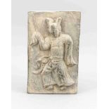 Figürliches Relief, China, gebrannter Ton, hochreliefierte Figur eines Beamten mitKopfbedeckung