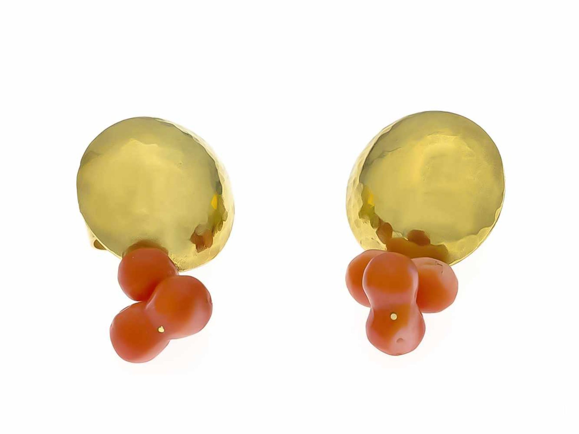 Korallen-Ohrstecker GG 585/000 mit Korallen-Elementen 11,9 mm, L. 29,5 mm, 12,0 gCoral stud earrings