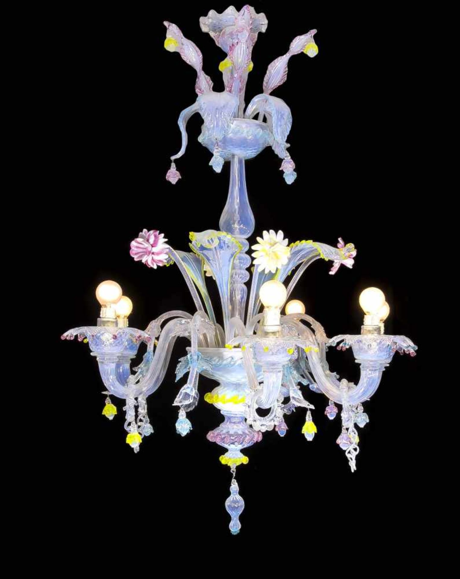 Murano-Deckenlampe, Italien, 2. H. 20. Jh., elektr., 6-flg., Opalglas, tlw. abgesetzt mitfarbigen