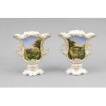 Paar Historismus- Vasen, Frankreich, 19. Jh., polychrome Ansichtenmalerei,