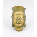 Buddha-Maske, China, 20. Jh., Eisenguss bronziert. Auf der Rückseite eine mitgegosseneMarke, 24 x 14