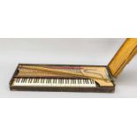Klavicord, ohne Bez., wohl um 1900, Elfenbeintasten.seltener Klangumfang von 6 Oktaven.Tasten z.T.
