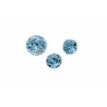 3 blaue Zirkone 2,24 ct, rund fac., Maße 6,16 - 4,38 x 3,89 - 2,73 mm3 blue zircons 2.24 ct, round