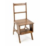 Bibliotheksleiter-Stuhl, 19. Jh., Buche nussbaumfarben gebeizt, aufklappbar zuBibliotheksleiter