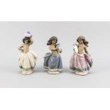 Drei Figuren, Lladro, Spanien, Ende 20. Jh., unterseitig gemarkt u. mit Modellnr.,sandfarbener