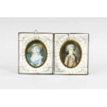 2 Beinminiaturen, um 1900. Adelige Dame und adeliger Herr, oval gerahmt hinterfacettiertem Glas