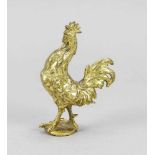 Kleine Hahnenskulptur, Bronze? vergoldet, 19. Jh. Schreitend auf einer rundenSockelplatte. In der