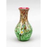 Vase, Italien, 20. Jh., Murano, runder Stand, bauchiger Korpus mit schlankem Hals undausgestelltem