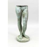 Monogrammist WF, 20. Jh., im Kontrapost stehende, weibliche Beine auf runder Plinthe,darin