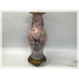 A LARGE C19TH. CHINESE VASE DECORATED WI