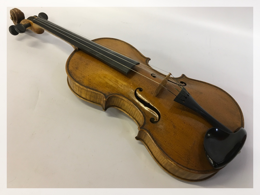 A VIOLIN AND BOW IN HARD WOODEN CASE, T - Image 2 of 10
