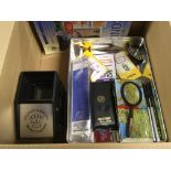 BOX OF ACCESSORIES INCLUDING SG 'DETECTA