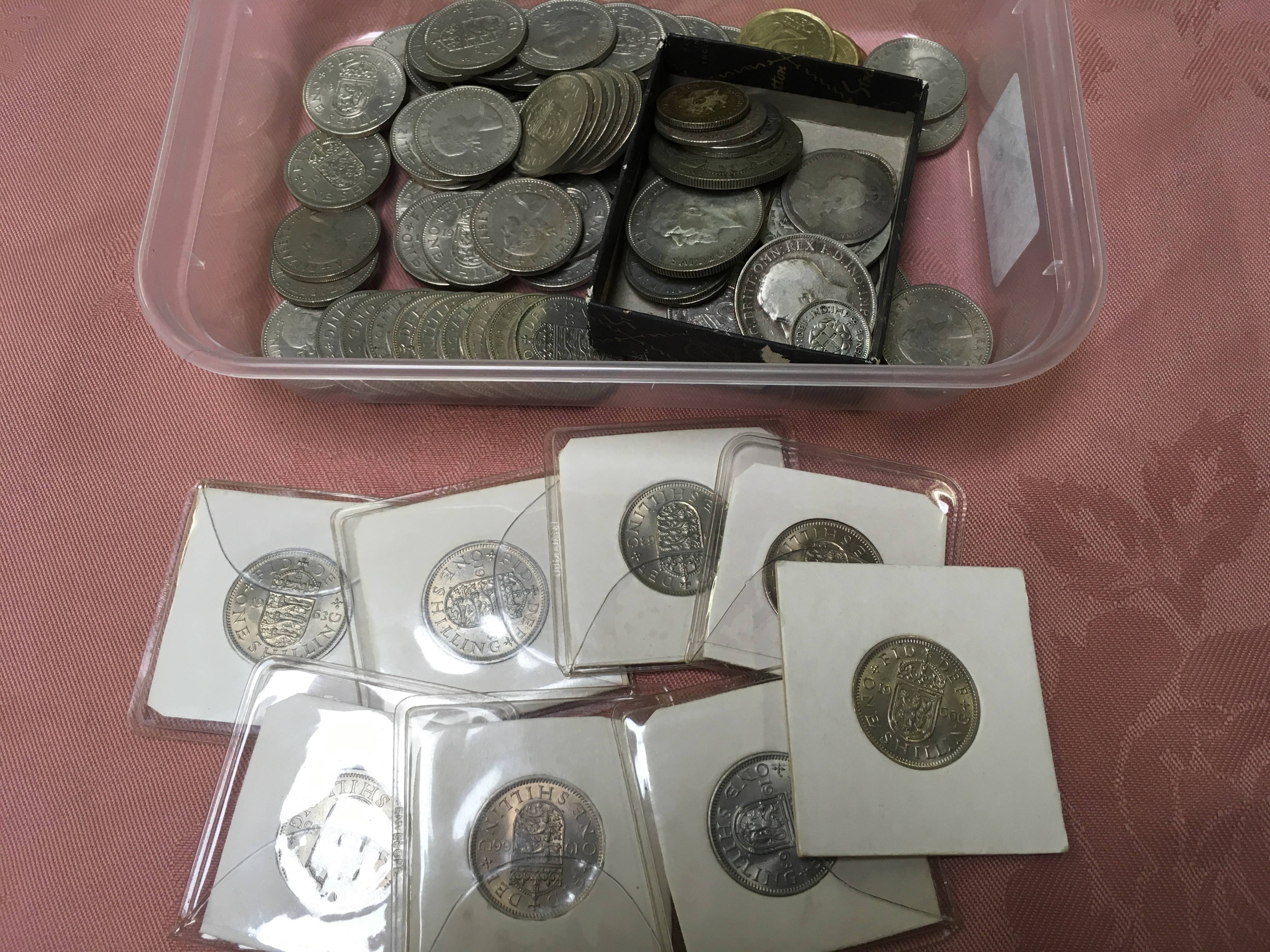 GB COINS: TUB WITH SMALL QUANTITY SILVER