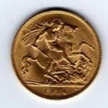 GB COINS: HALF SOVEREIGN, 1914