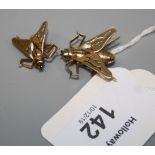 Boucheron. A pair of graduated clips modelled as stylized bees with pierced outstretched wings,