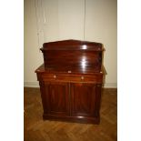A Victorian mahogany chiffonier with single frieze drawer, 89cm