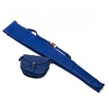 A BRIGHT-BLUE LEATHER SINGLE SHEEPSKIN-LINED GUNSLIP WITH MATCHING CARTRIDGE BAG, with leather