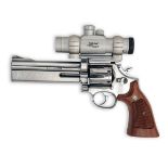 SMITH & WESSON, USA A .357 (MAG) SIX-SHOT TARGET-REVOLVER, MODEL '686 CUSTOM', serial no. BHM6555,