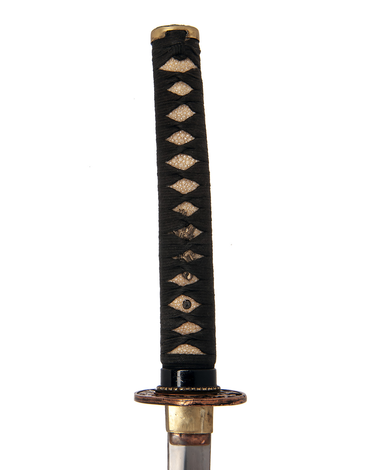 A JAPANESE KATANA WITH SIGNED BLADE, probably early 18th century, with 26 3/4in. curved and re- - Image 3 of 5