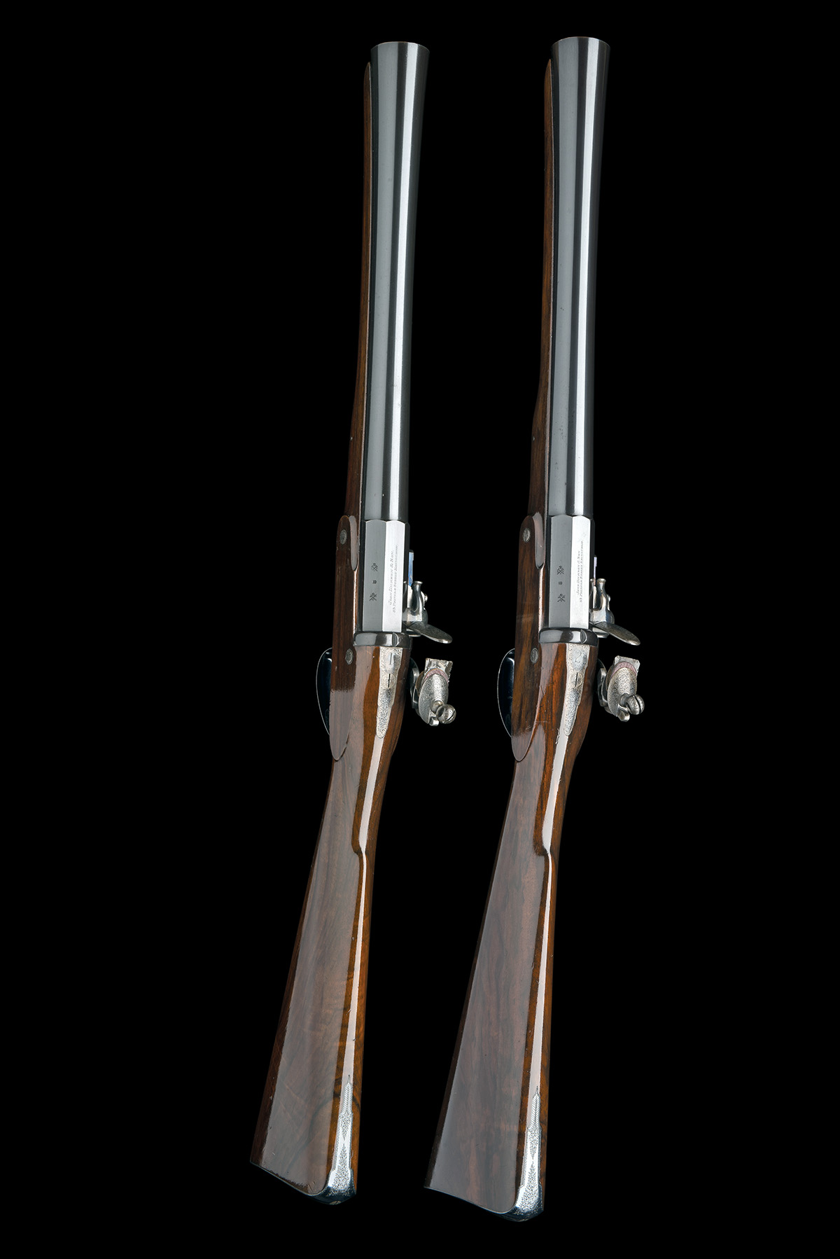 MADE FOR CHARLES GORDON. JOHN DICKSON & SON A UNIQUE PAIR OF 8-BORE FLINTLOCK BLUNDERBUSSES, - Image 4 of 12