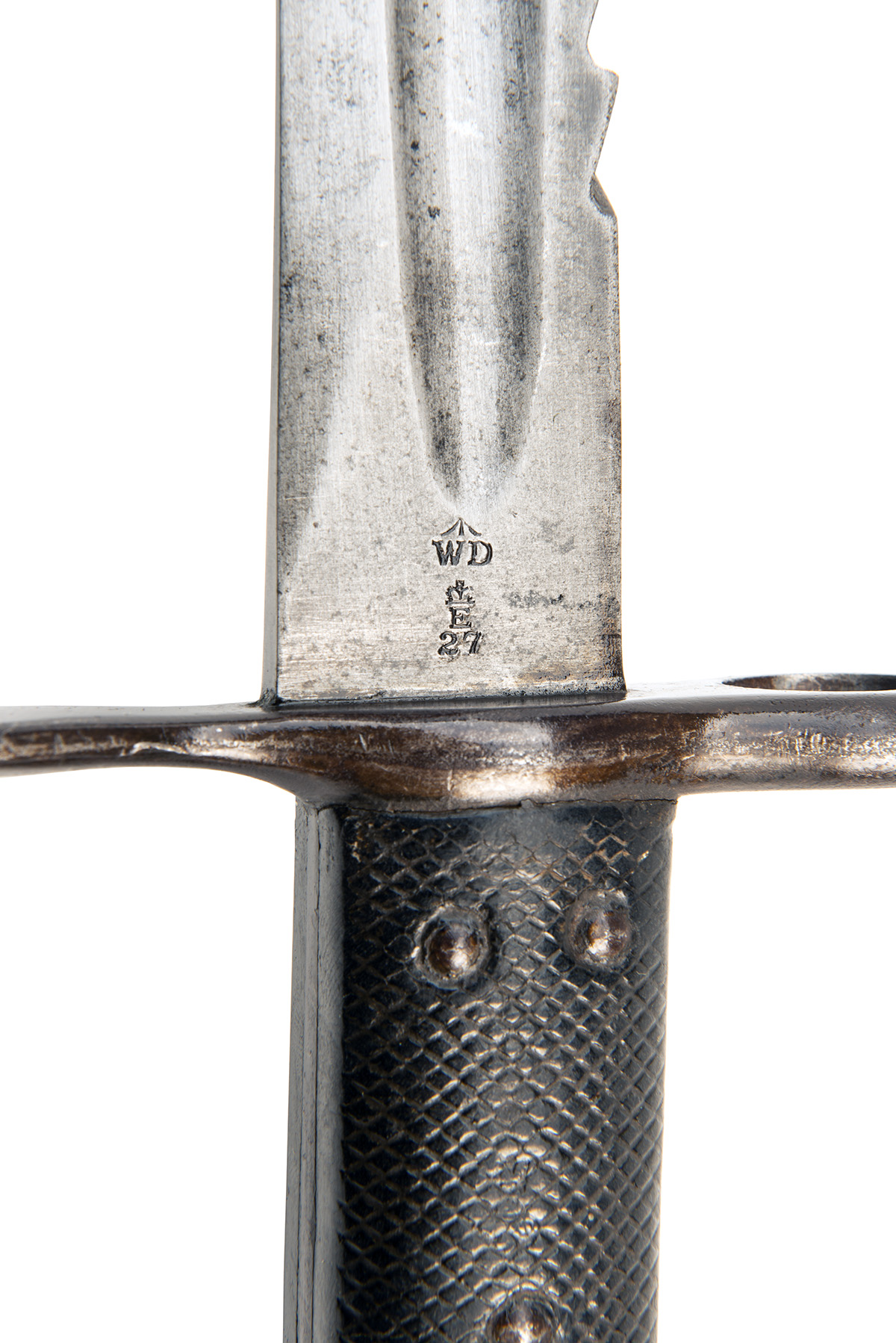 AN EXCEPTIONALLY RARE BRITISH 'ELCHO' SAW-BACK BAYONET FOR THE MARTINI-HENRY SERVICE RIFLE, circa - Image 3 of 6
