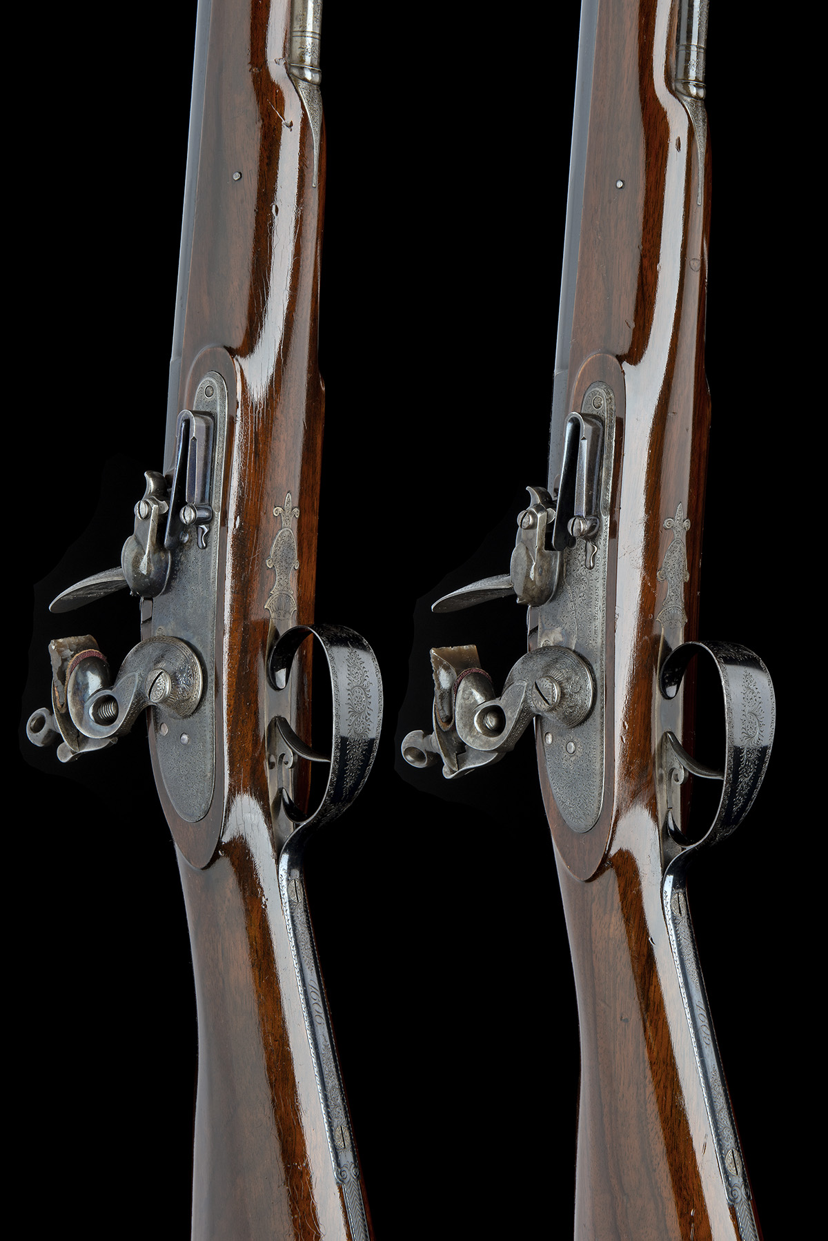 MADE FOR CHARLES GORDON. JOHN DICKSON & SON A UNIQUE PAIR OF 8-BORE FLINTLOCK BLUNDERBUSSES, - Image 5 of 12